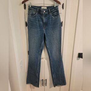 Abercrombie Fitch 70s Vintage Flare Ultra High Rise Medium Wash Denim Jeans 6 L